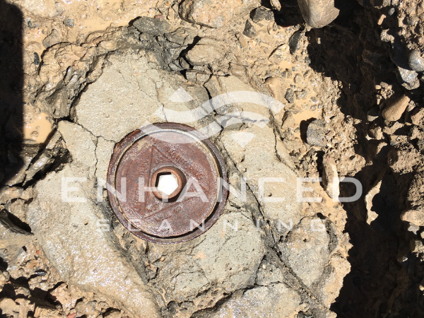 Undisturbed monitoring well